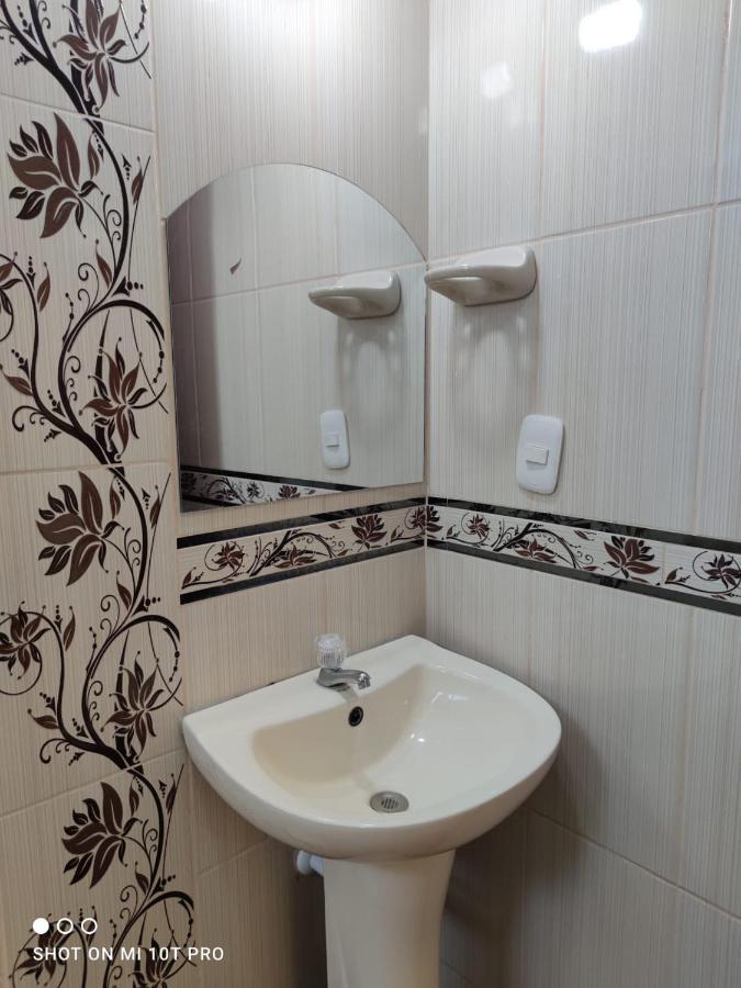 Casa Familiar Yasmin Homestay